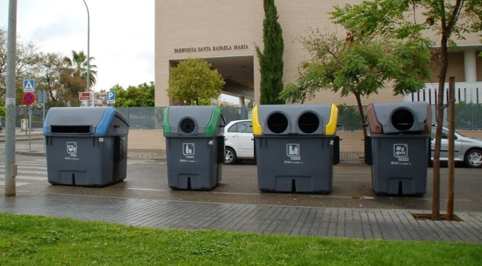 Los cuatro tipos de contenedores de Sadeco.