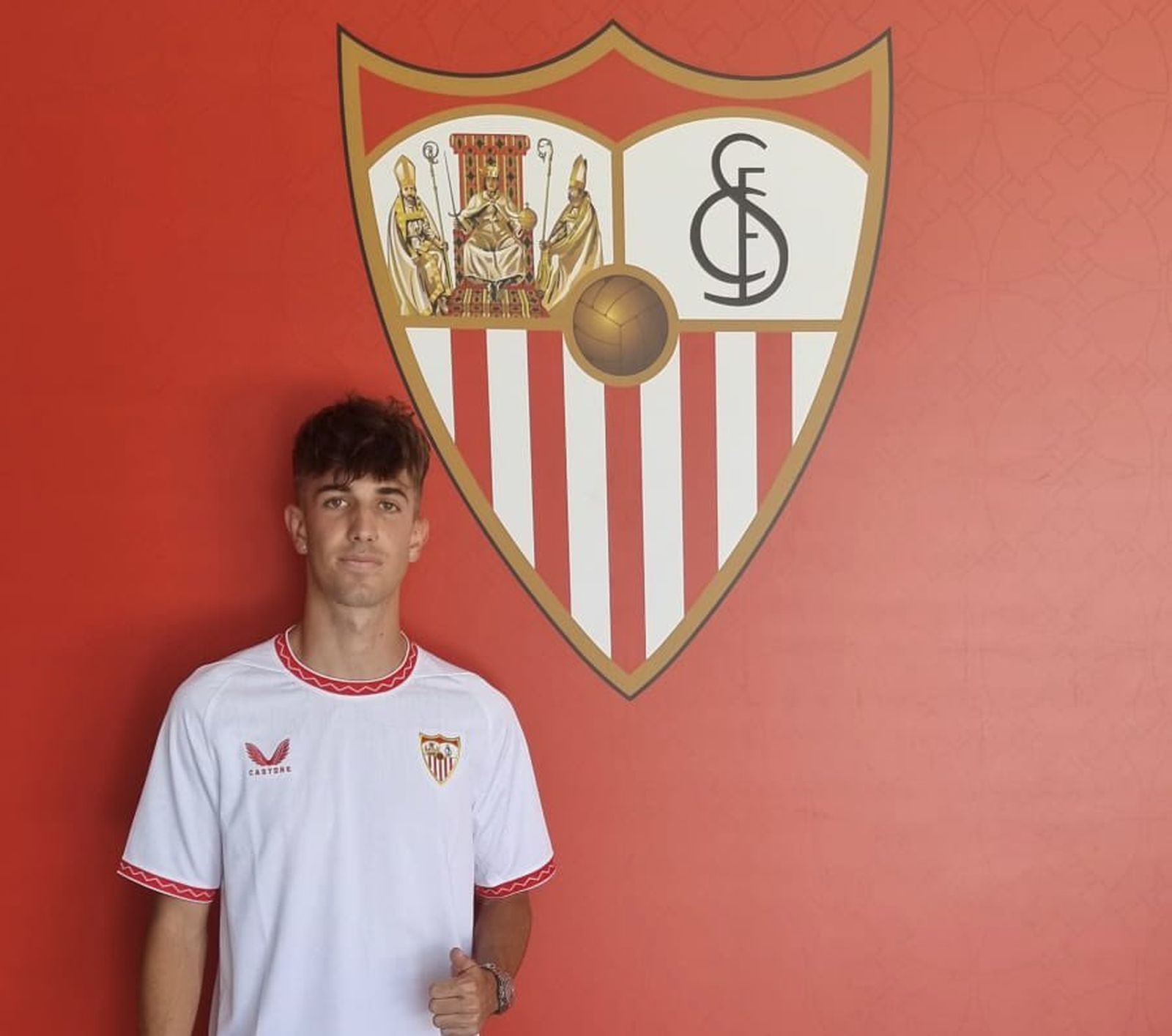 El granadino Miguel Sierra, nuevo jugador del Sevilla Atlético.