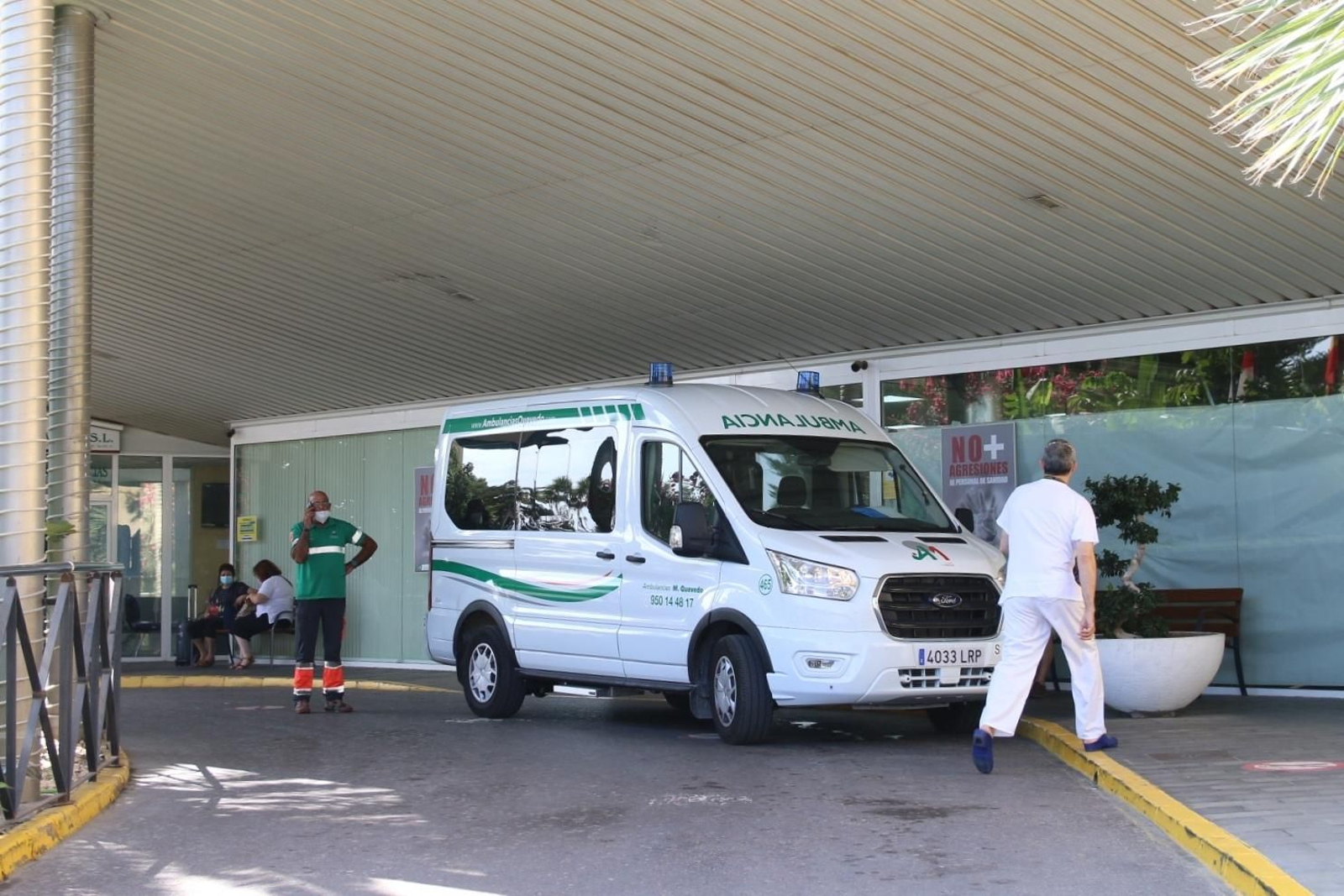 Freno a la incidencia después de cinco semanas de subida al caer 18 puntos la tasa de contagios