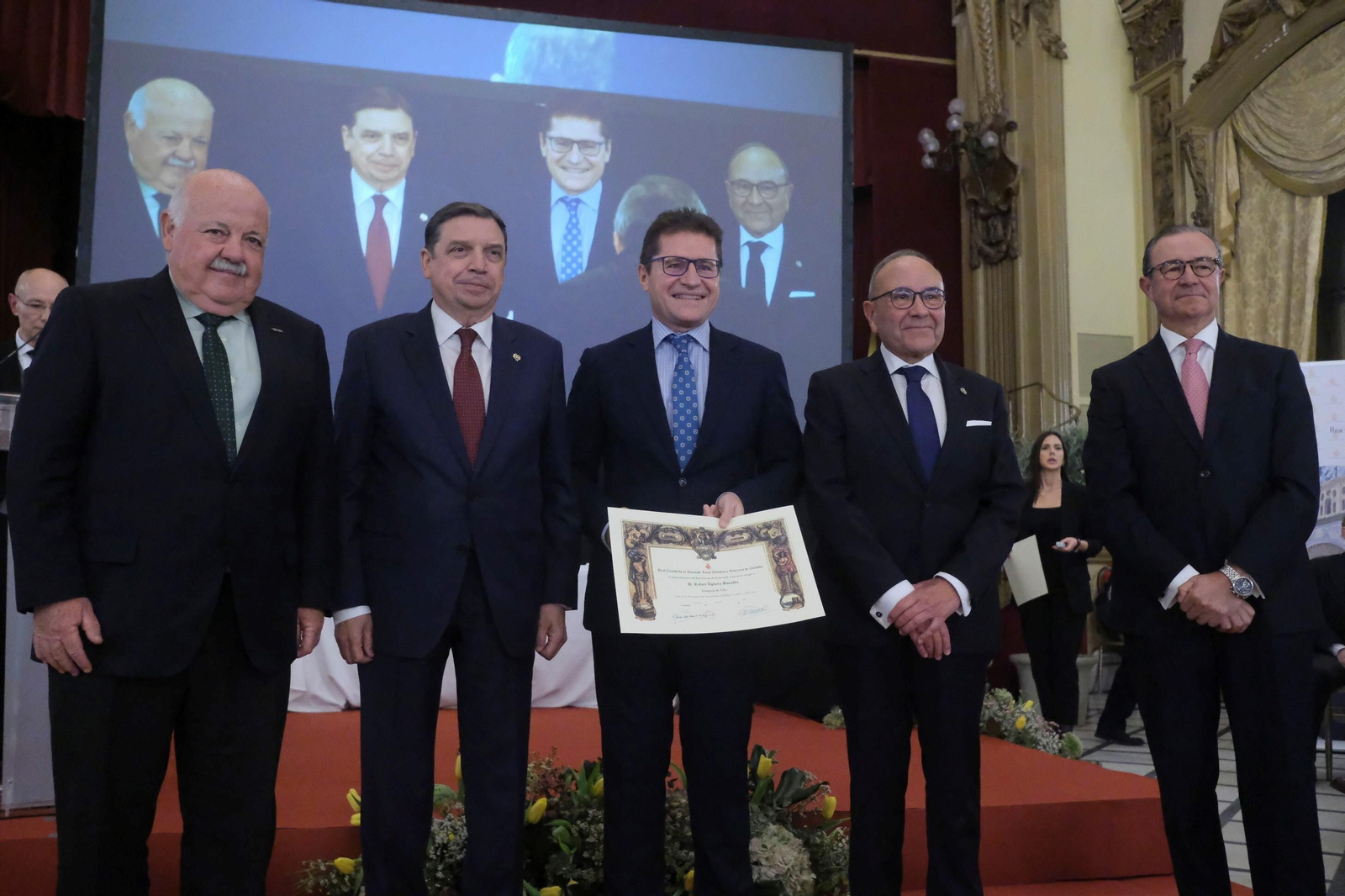 El Real Círculo de la Amistad de Córdoba entrega sus reconocimientos, en imágenes El Real Círculo de la Amistad de Córdoba entrega sus reconocimientos, en imágenes