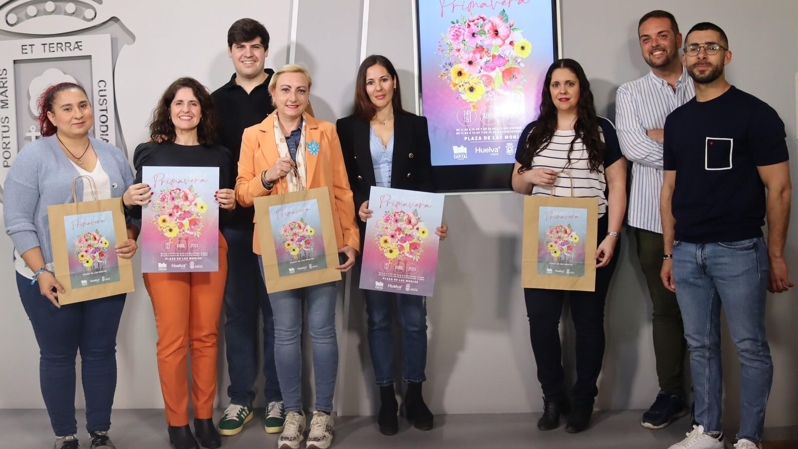 Presentación de la muestra de primavera, este lunes en el Ayuntamiento de Huelva.