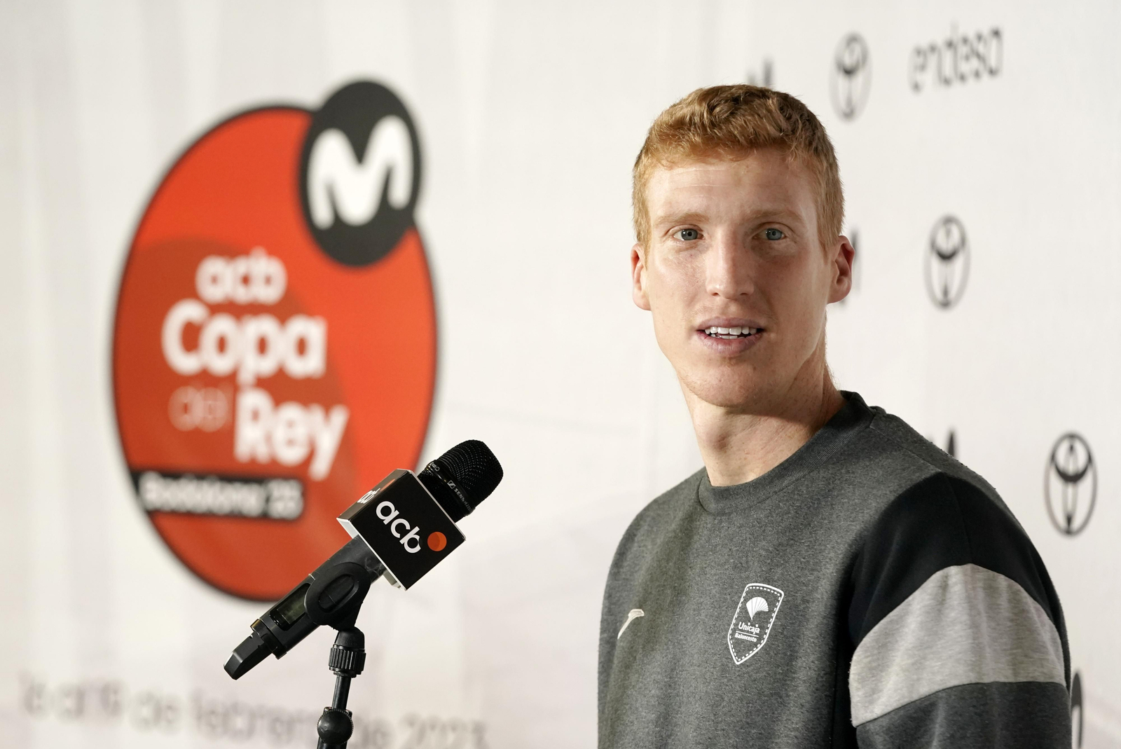 El Unicaja prepara la semifinal ante el Madrid en el Palau Olímpic