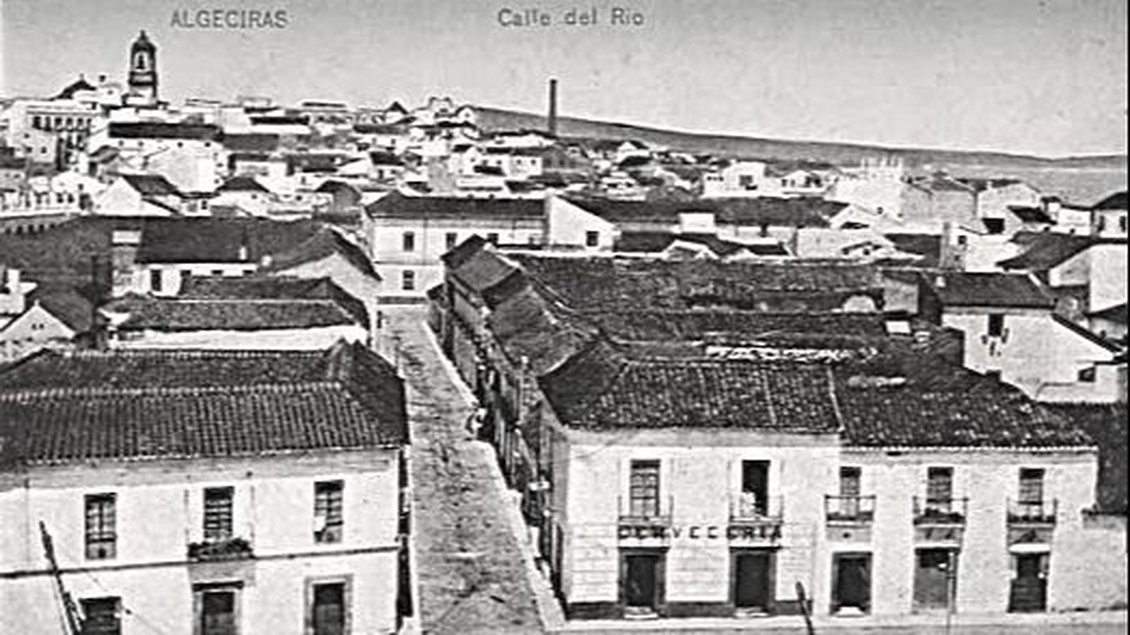 José Apolinario puso en venta el número 11 de la calle Río.