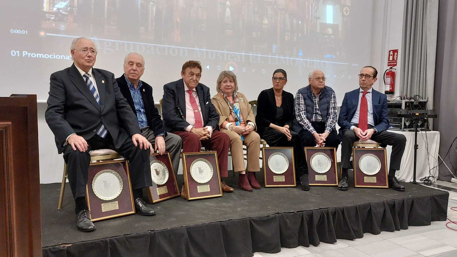 Los hosteleros distinguidos por la Cofradía del Rabo de Toro Cordobés