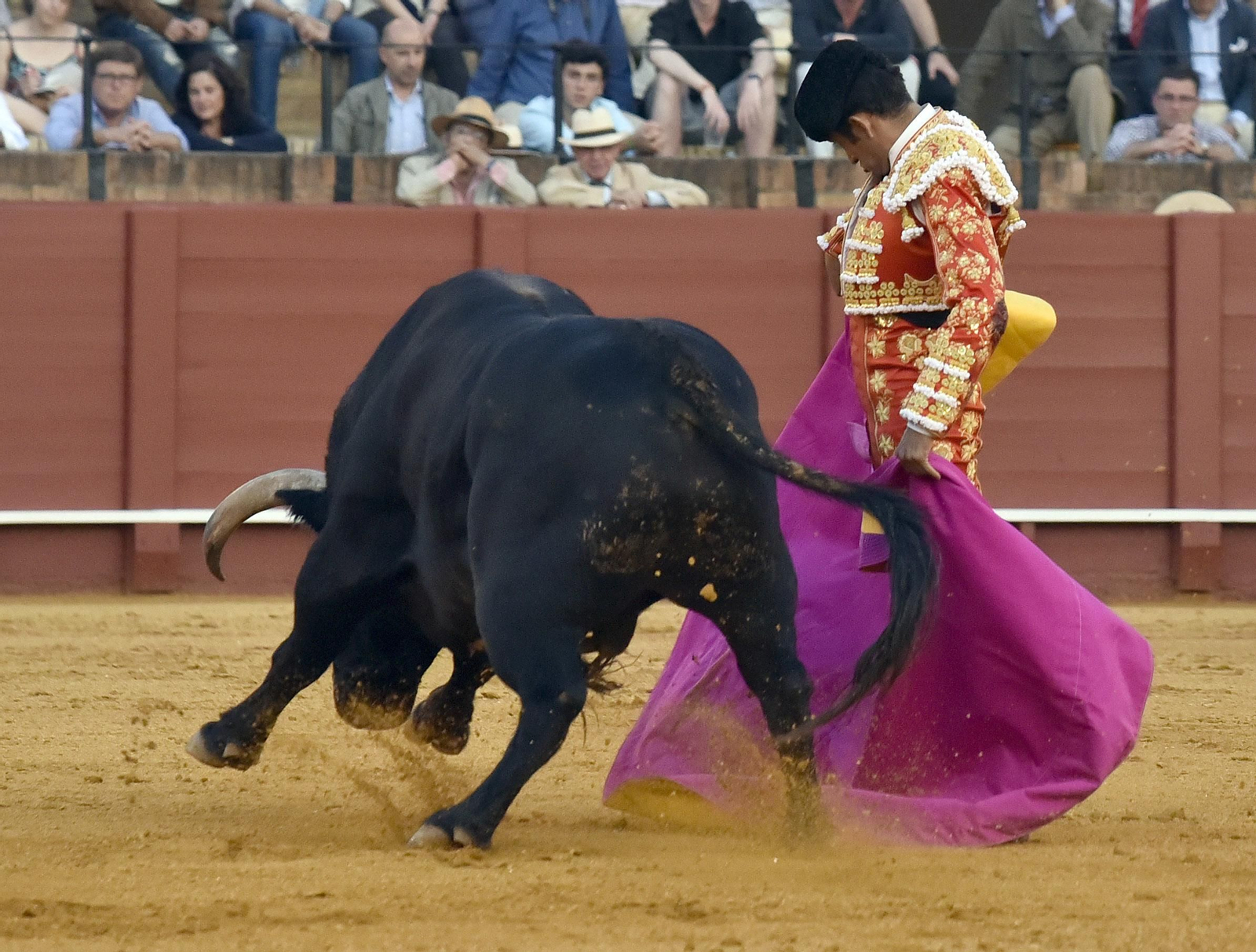 Las imágenes de la segunda de abono de la Maestranza