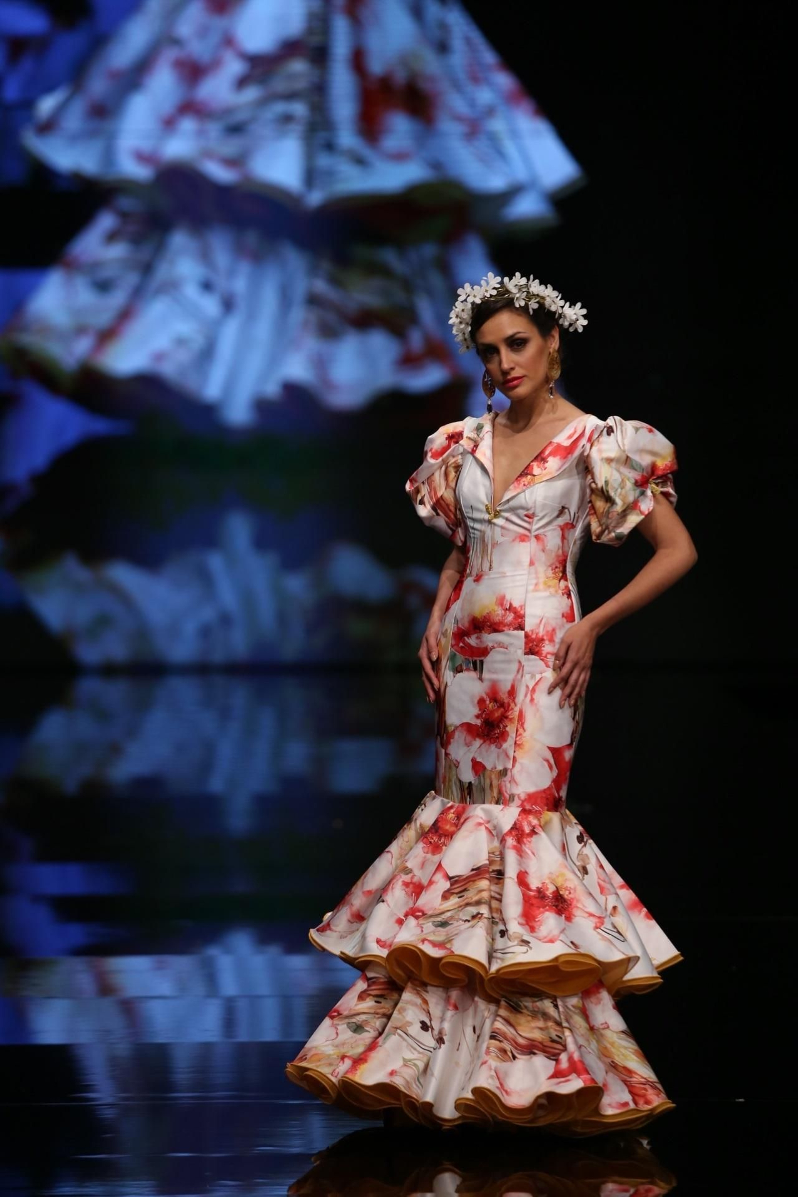Los trajes de flamenca de flores que han conquistado 2019