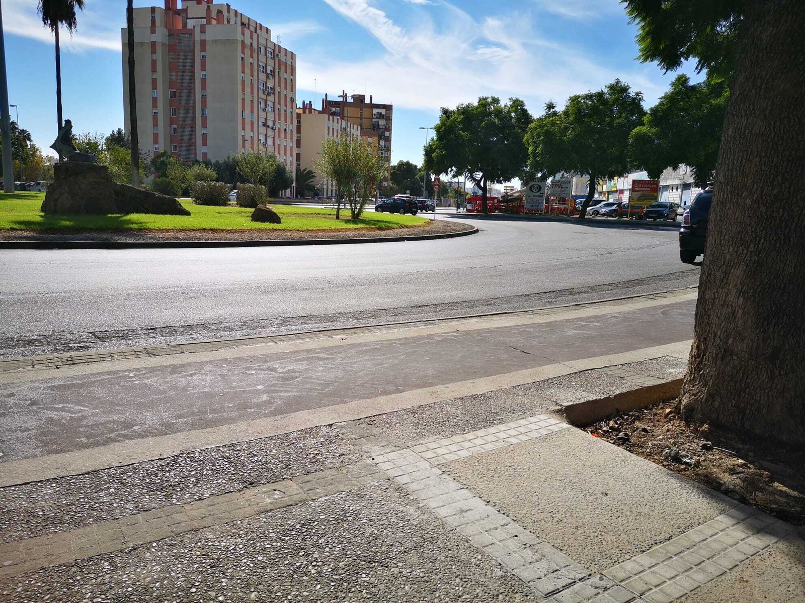 imagen de actuaciones llevadas a cabo en la avenida de Arcos.