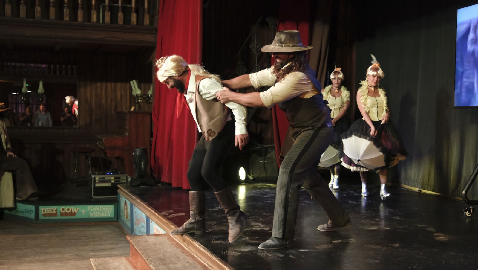Imágenes de la inauguración del Almería Western Film Festival, en Tabernas
