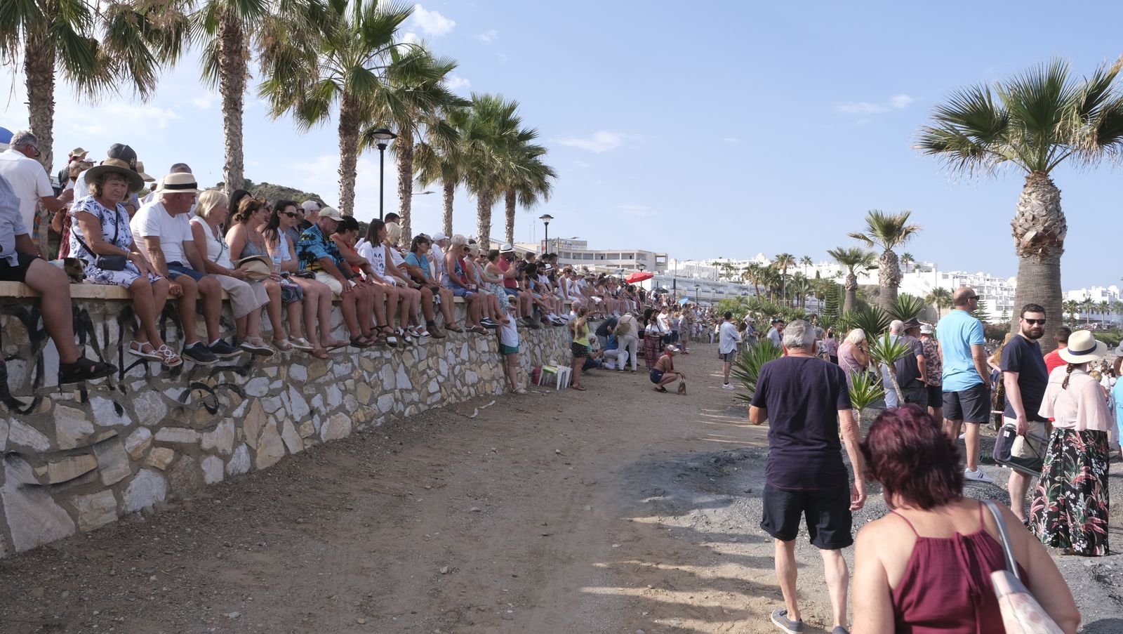 Imágenes de la carrera de cintas a caballo en las Fiestas de Moros y Cristianos de Mojácar