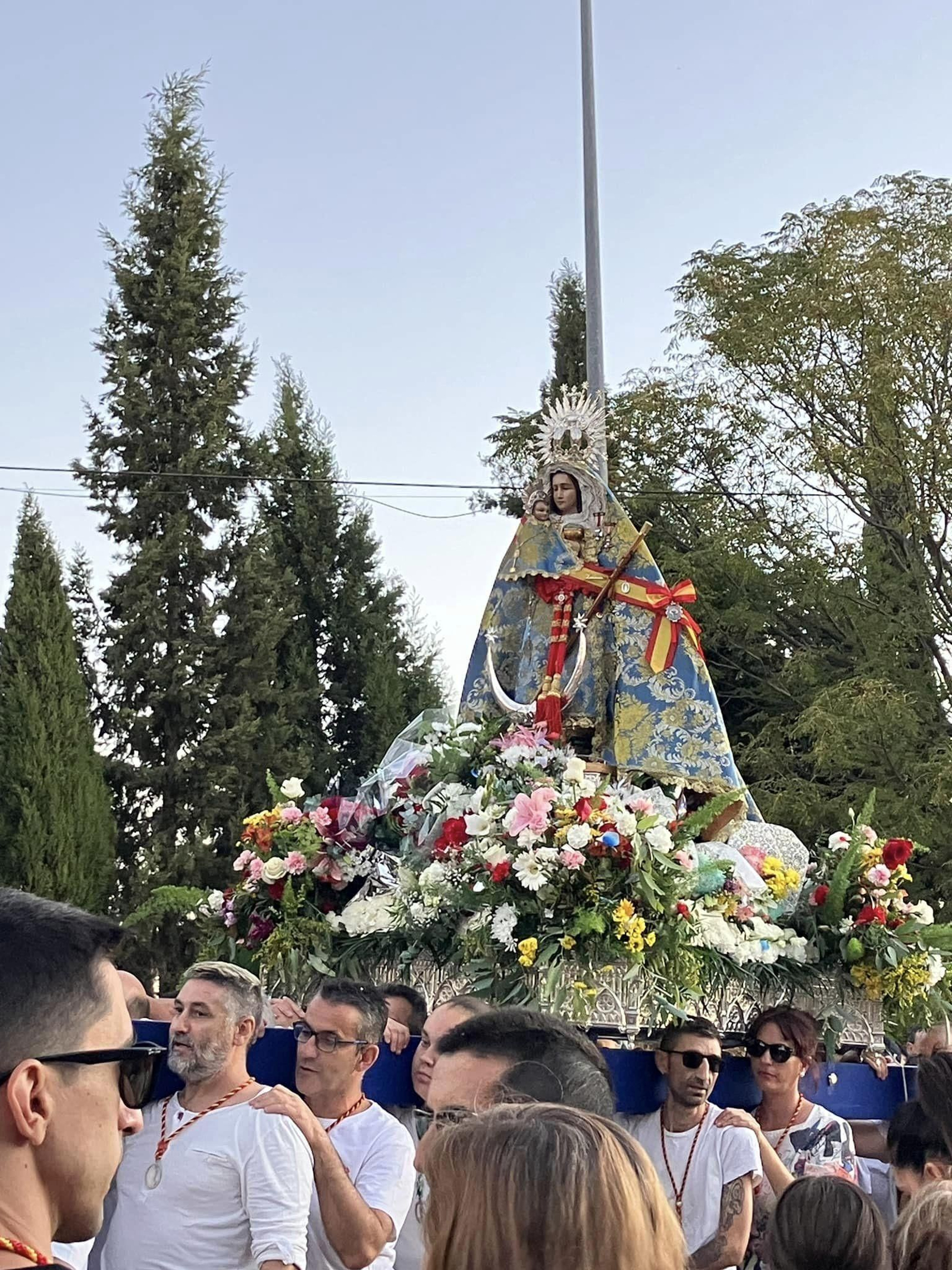 La Virgen de Zocueca reúne a los romeros de Bailén y Guarromán, en imágenes