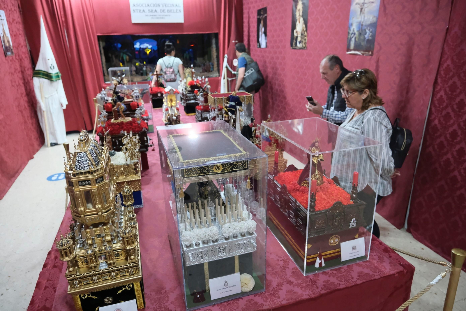 La Semana Santa en miniatura de la barriada de Levante en Córdoba, en imágenes