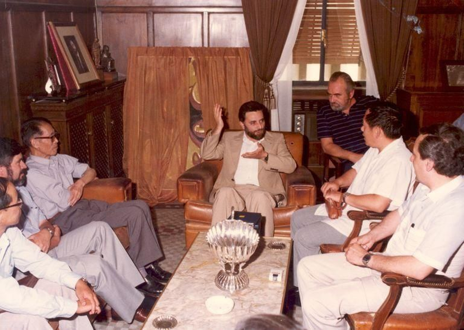 Recorrido fotográfico por los años de Julio Anguita como alcalde de Córdoba