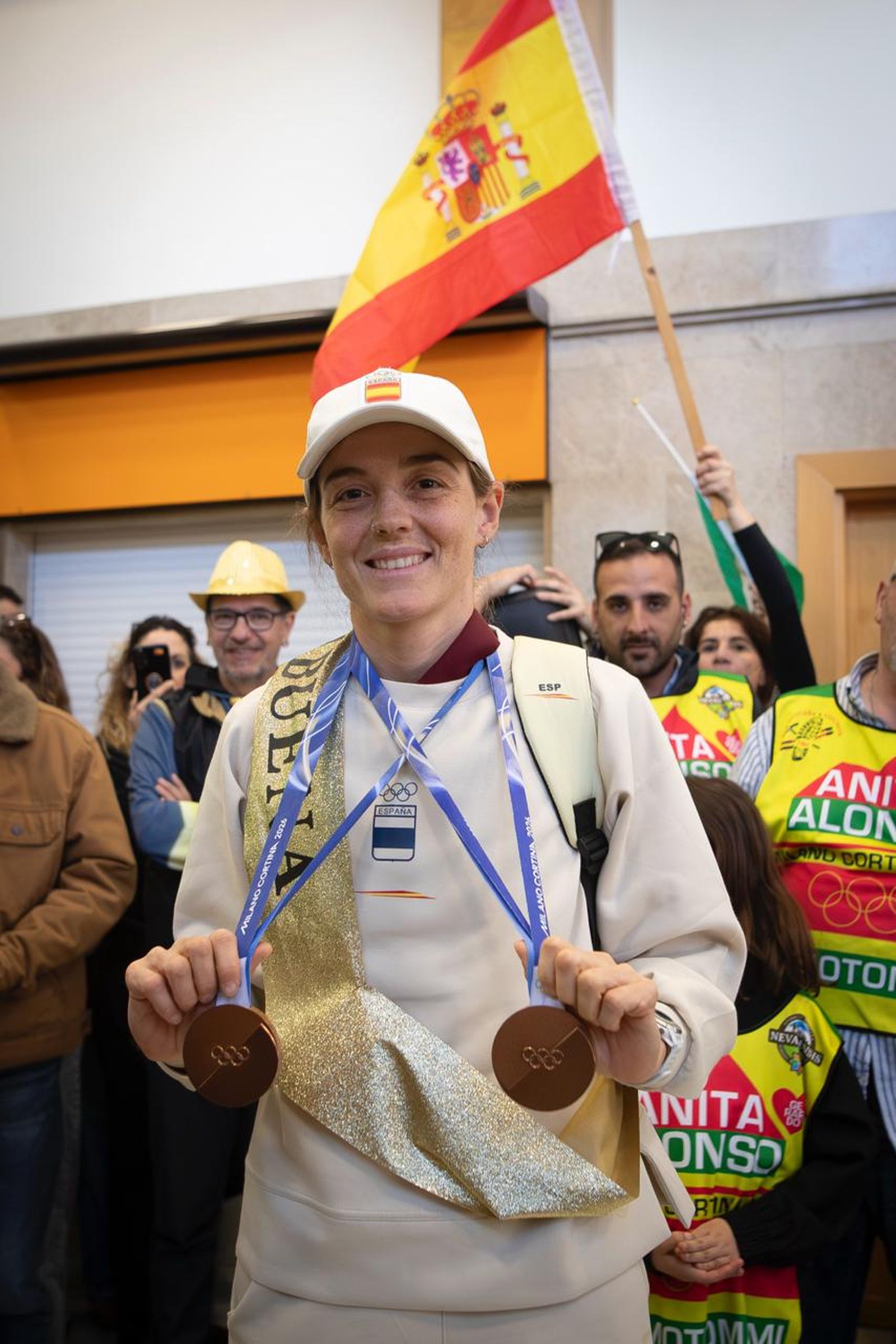 Así fue en imágenes el recibimiento a Ana Alonso en Granada