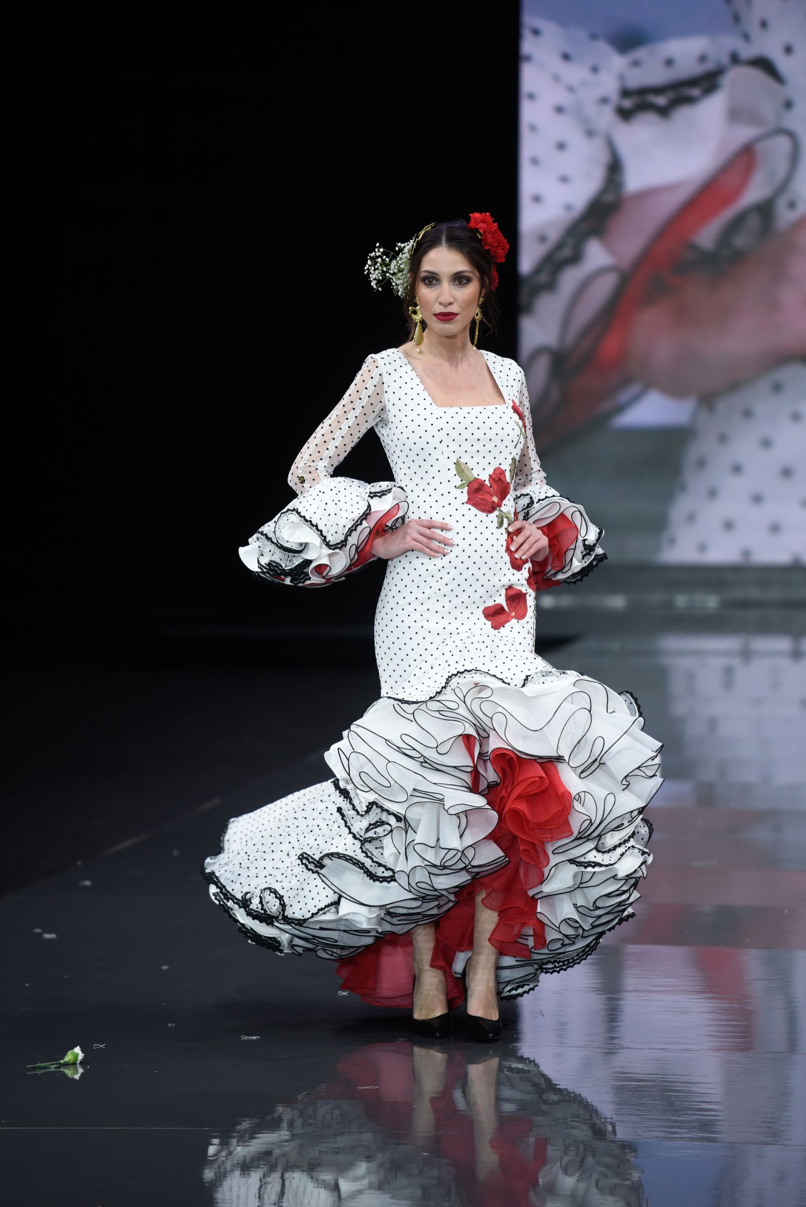 El desfile de Sara Benítez en SIMOF 2023, todas las fotos