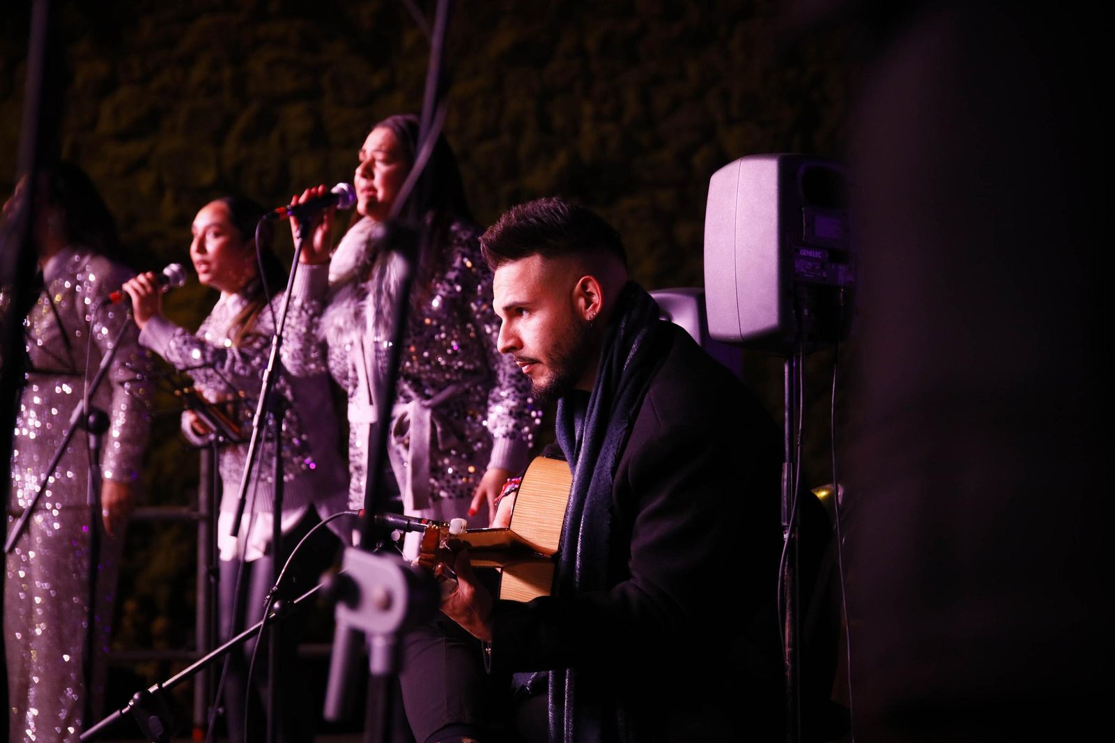 La Noche de las Candelas del Mesón Gitano de Almería, en imágenes