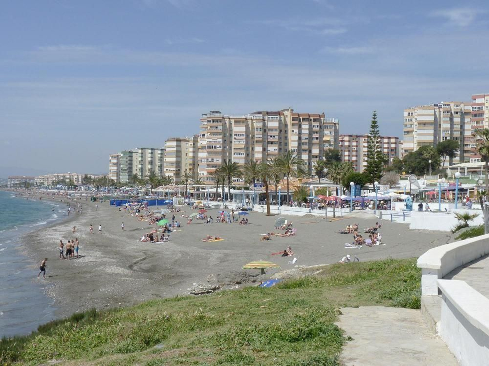 Playa de Ferrara en Torrox Playas en Málaga de referencia