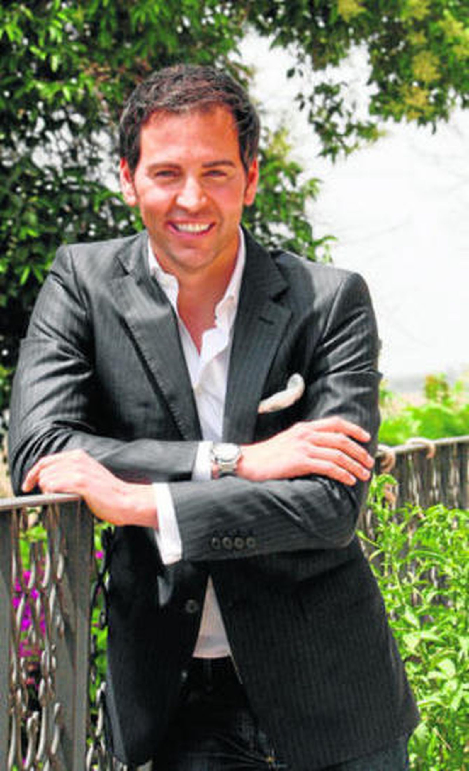 El nadador David Meca posa antes de la entrevista a 'El Día'.