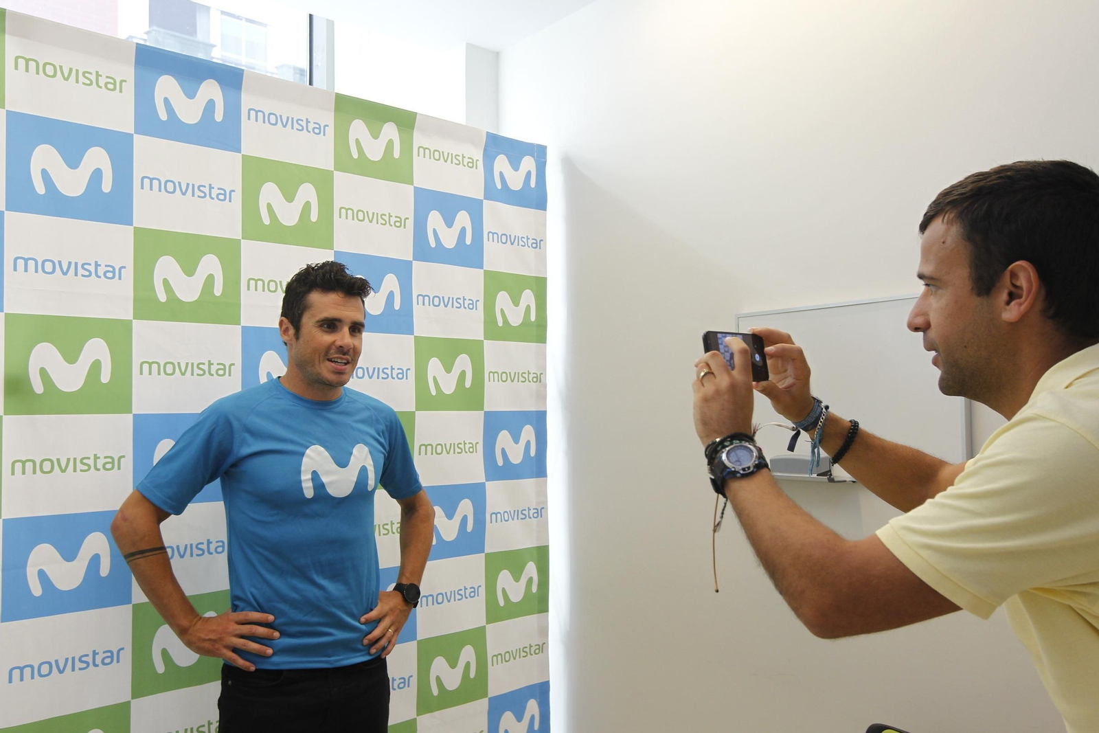 Fotogalería triatleta Javier Gómez Noya en Almería