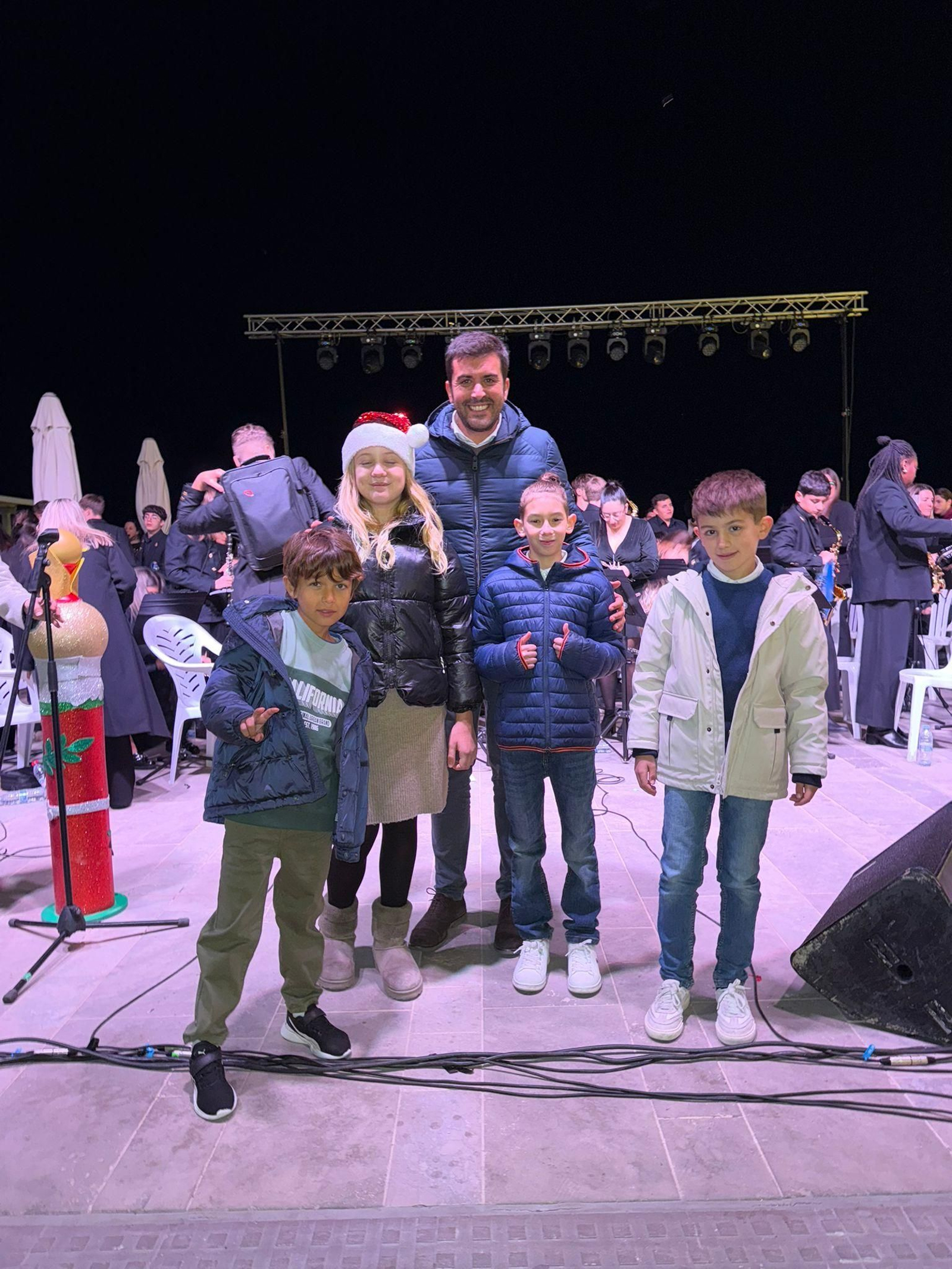 Y la Navidad llegó a Mojácar: así ha sido el espectacular encendido del alumbrado