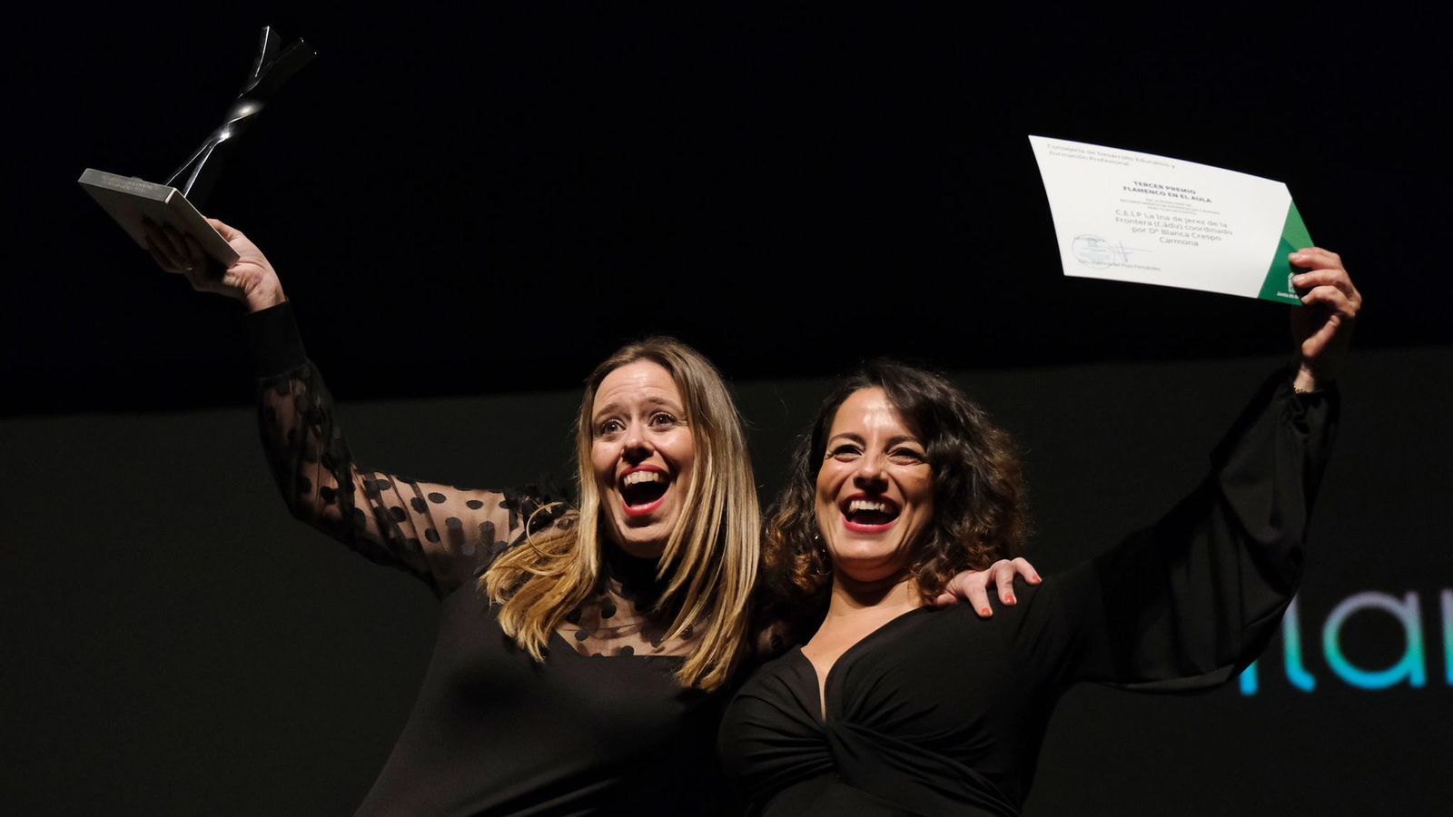 Blanca Crespo y María Ángeles Cuenca, del CEIP La Ina.