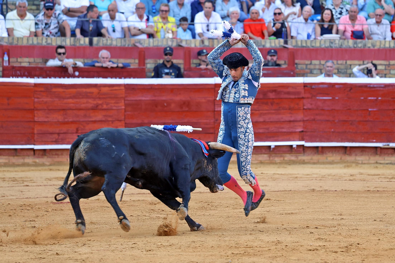 Toros La Merced 2025: Imágenes de la Novillada de Javier Zulueta, Cristian González y Carlos Tirado