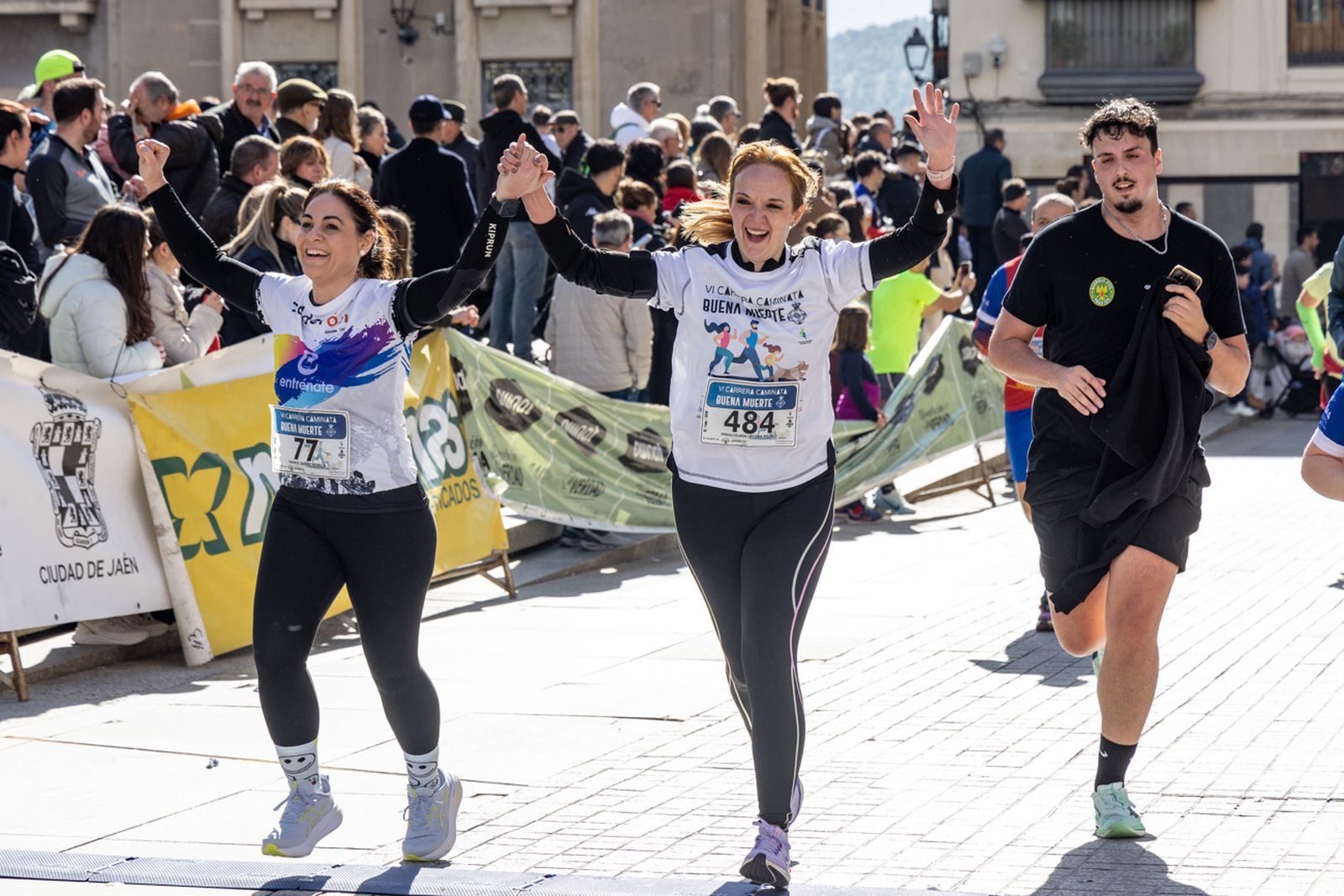 En imágenes: deporte y solidaridad se dan la mano en la VI Carrera-Caminata de la Hermandad de la Buena Muerte (2)