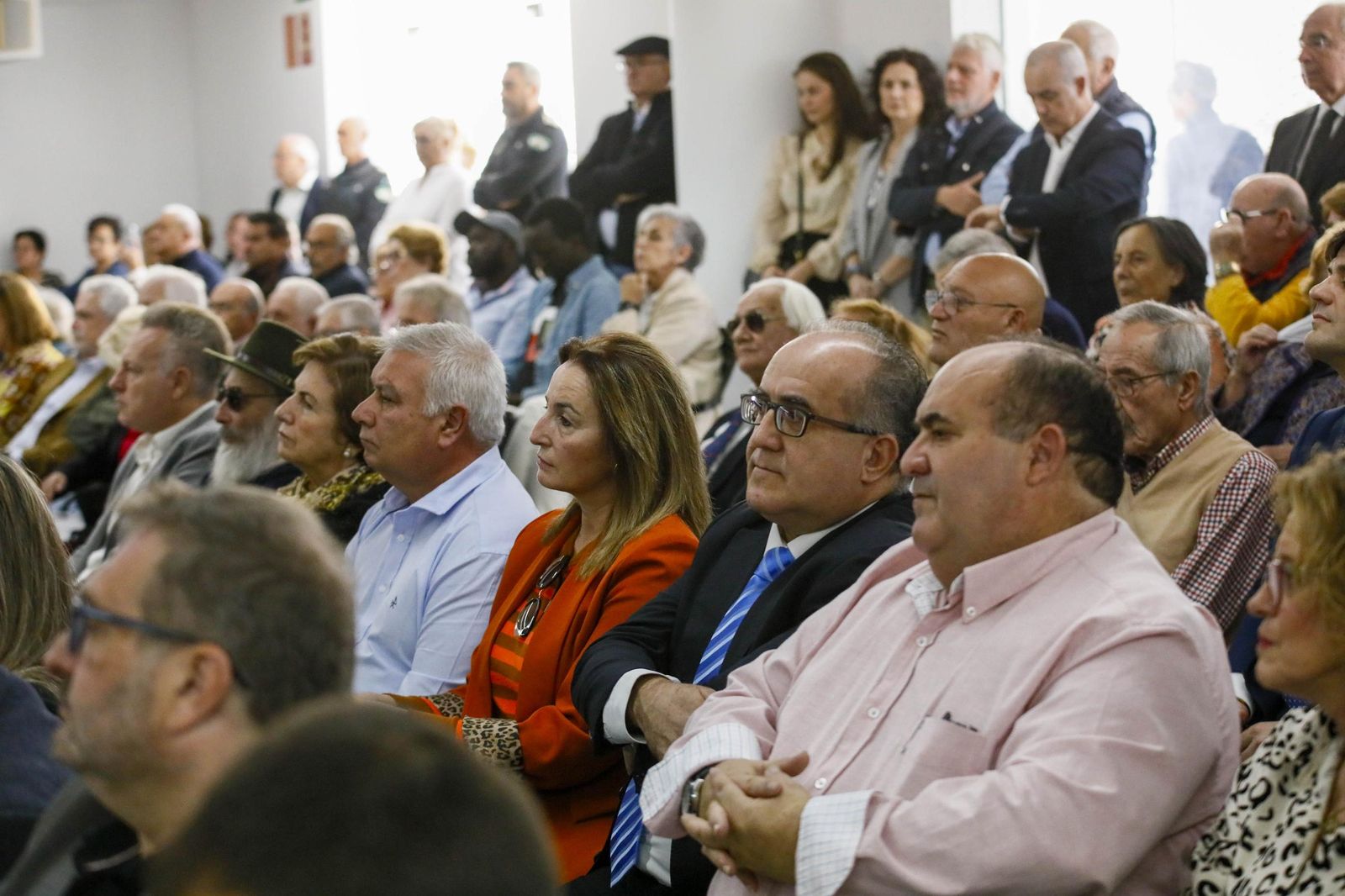 Las imágenes del nombramiento de hijo predilecto de Garrucha a José María Martínez de Haro