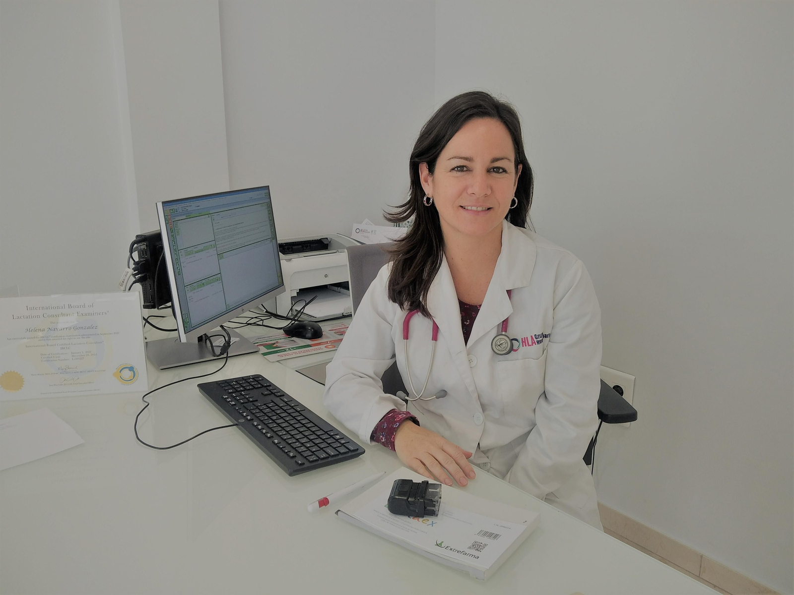 Foto de la Dra. Helena Navarro, pediatra y consultora de lactancia de HLA Inmaculada. Foto de la Dra. Helena Navarro, pediatra y consultora de lactancia de HLA Inmaculada.
