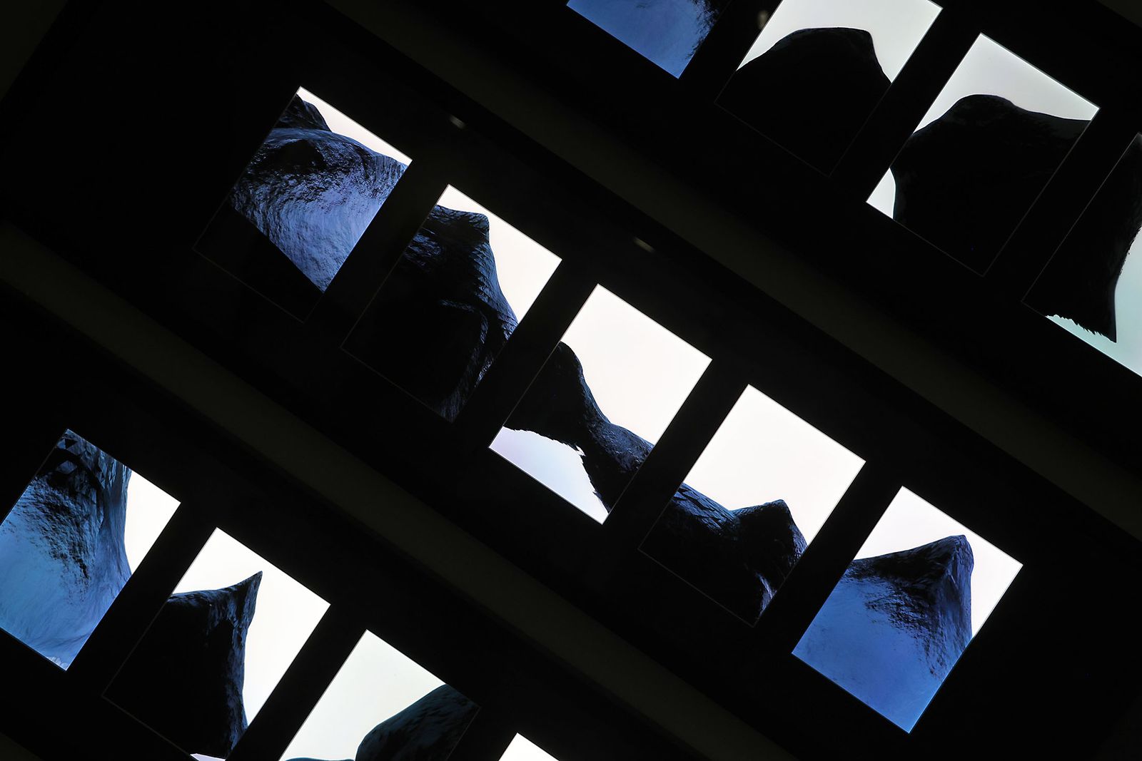 Exposición y entrega de premios del I Certamen de Pintura y Escultura Alfonso Aramburu