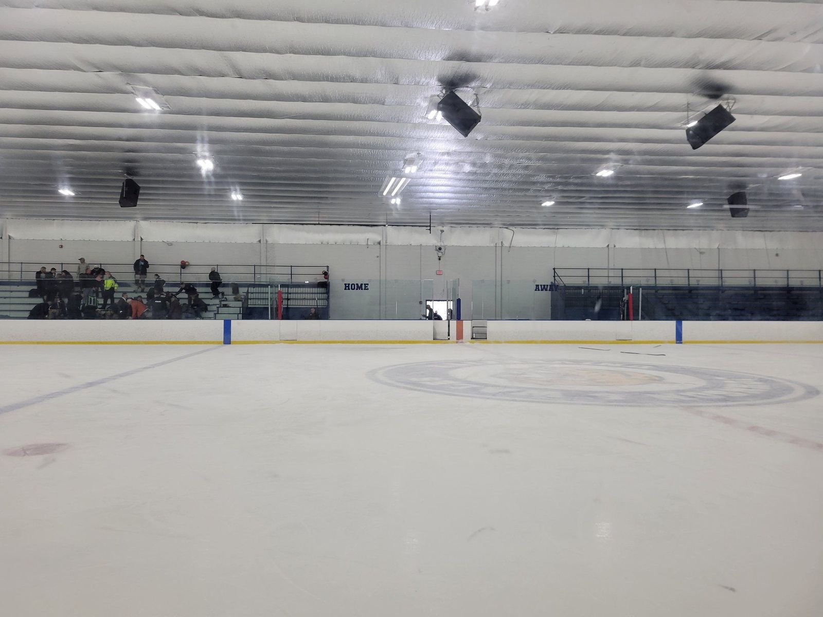 Pista de hielo de Pawtucket, donde ocurrió el tiroteo.