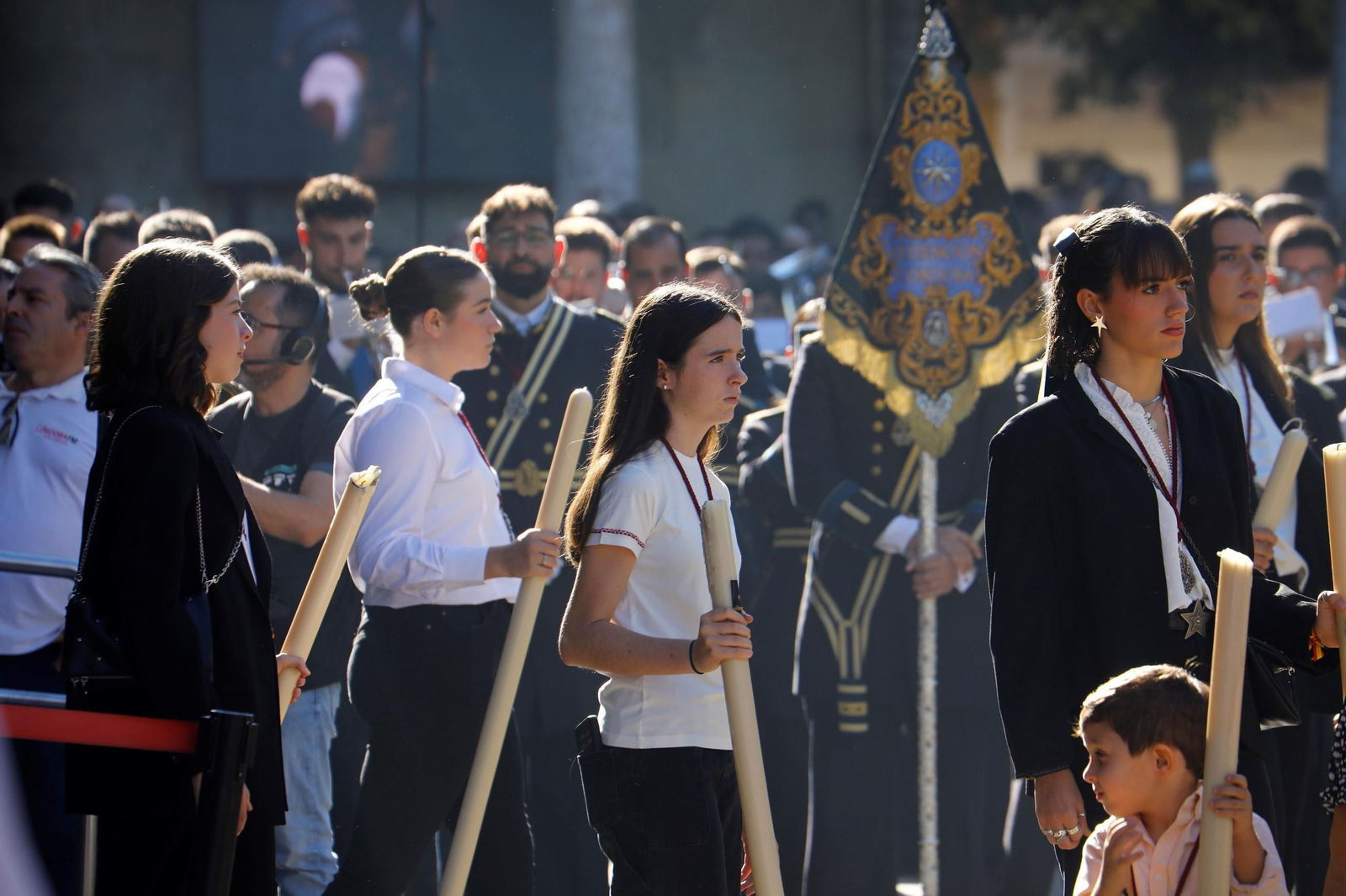 Las mejores fotos de los traslados de regreso de las hermandades tras el Magno Vía Crucis de Córdoba