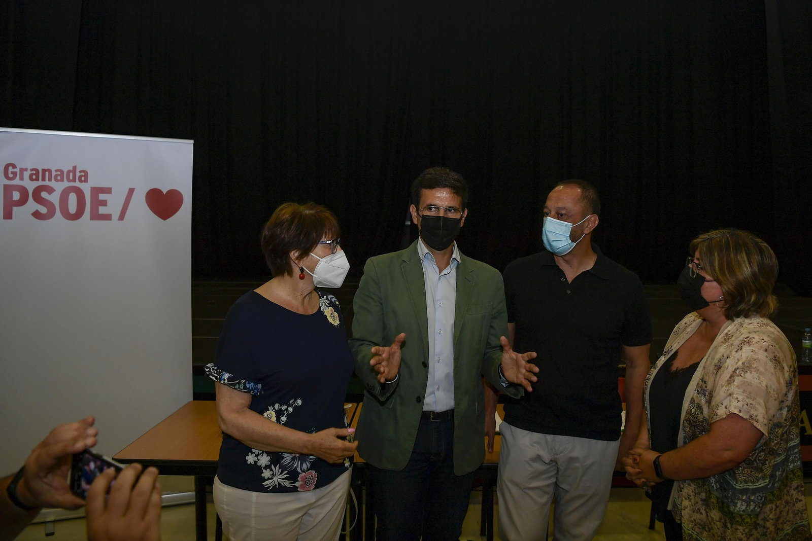 Paco Cuenca en la asamblea de militancia con Gómez de Cellis