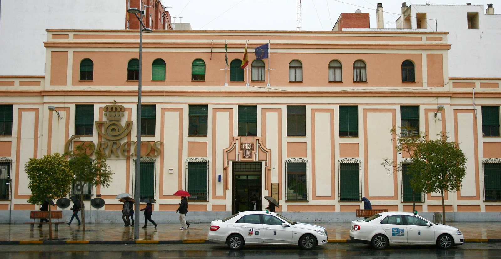 Antiguo Edificio de Correos de Huelva hace unos años Antiguo Edificio de Correos de Huelva hace unos años