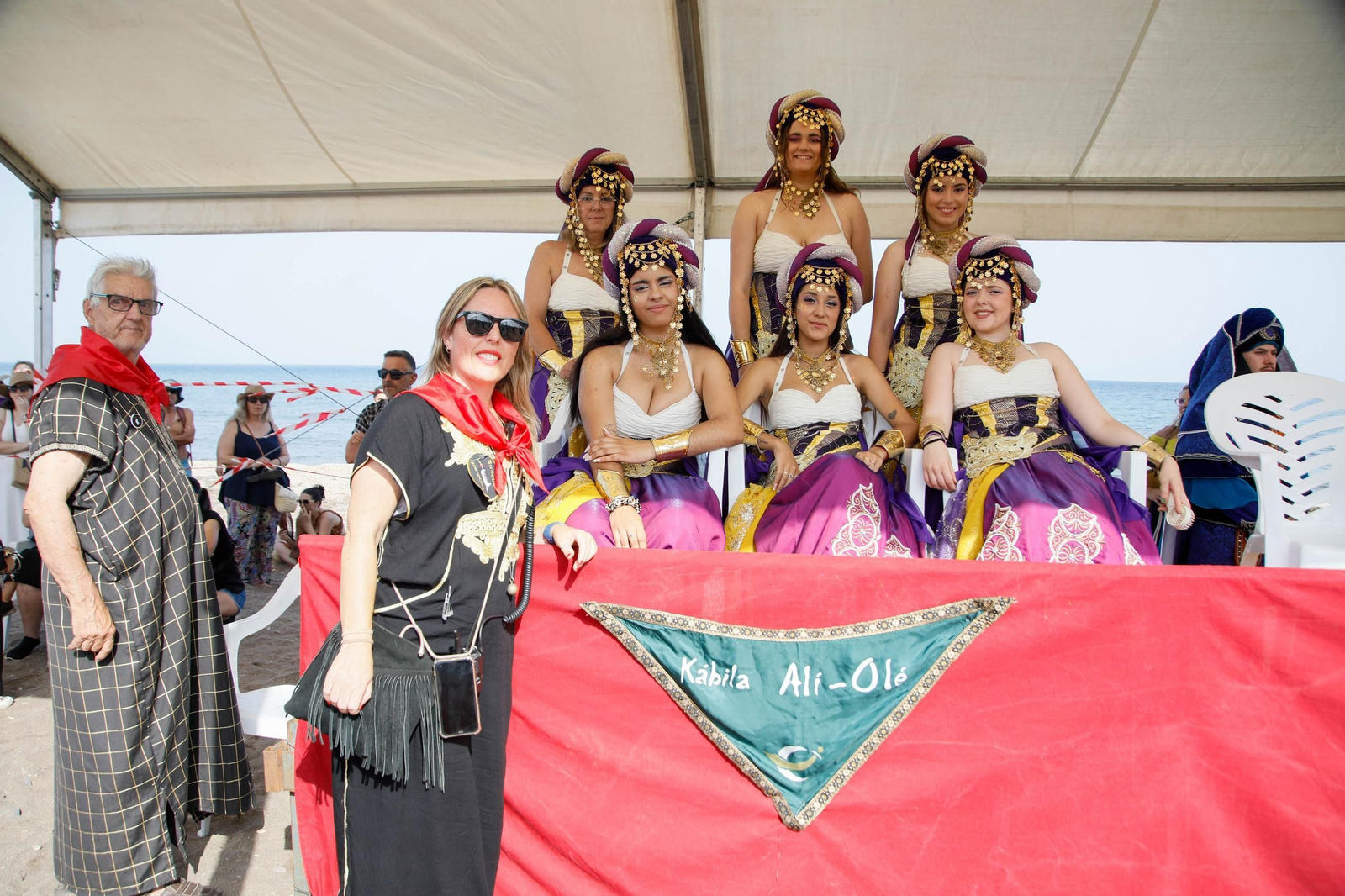 La carrera de cintas y la exhibición de caballos de los Moros y Cristianos de Mojácar, en imágenes