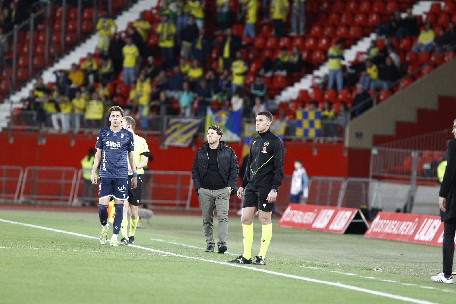 La U.D. Almería empata a uno contra el Cádiz y es campeón de invierno, en imágenes