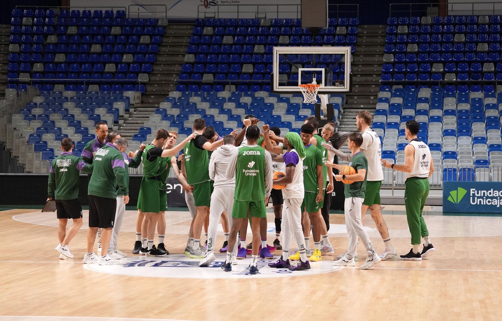 El Unicaja trabajó en Málaga y ya viaja a Estambul