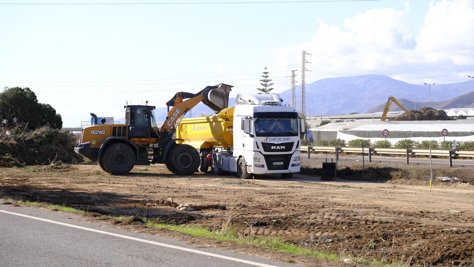 Reparación de los daños por la dana en la Autovía del Mediterráneo, en imágenes