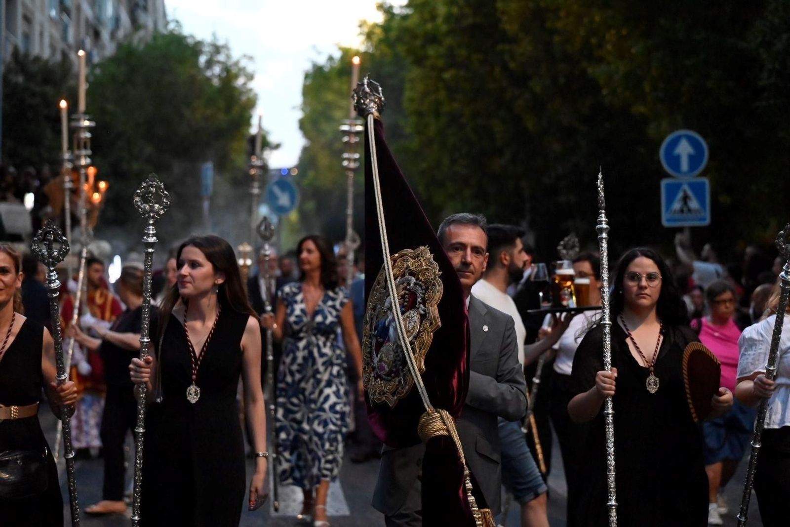 Traslado de la Sagrada Cena a la Catedral para su participación en el Corpus