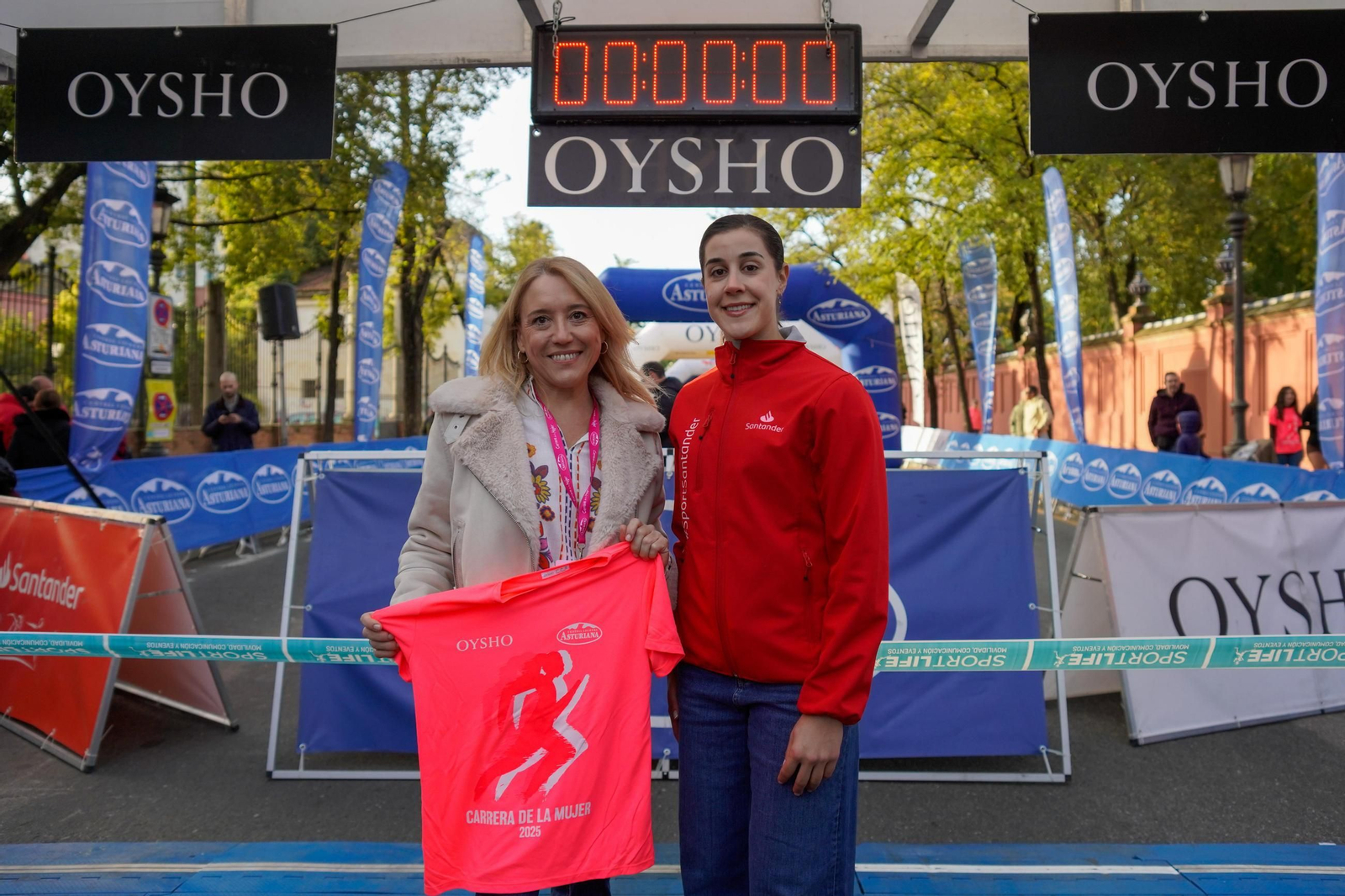 Las fotos de la Carrera de la Mujer en Sevilla