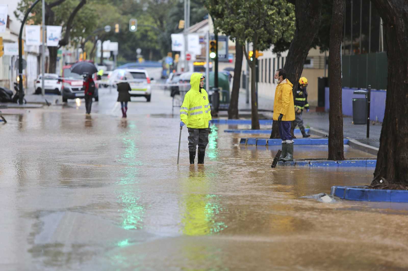 Campanillas anegada tras las lluvias, en fotos