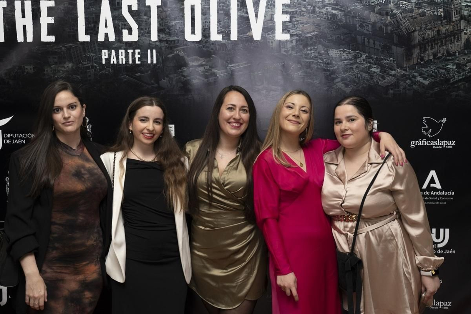 Imágenes de una noche para el recuerdo: así fue la premier de The Last Olive