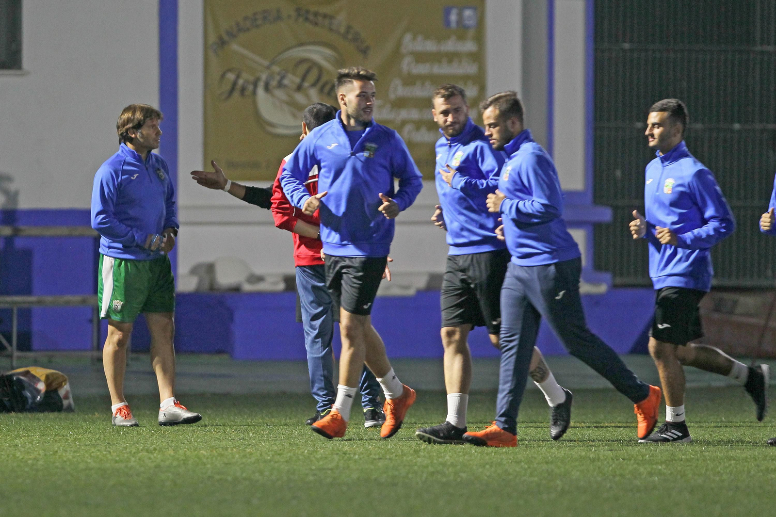 Primer entrenamiento de Jesús Mendoza como entrenador del Guadalcacín