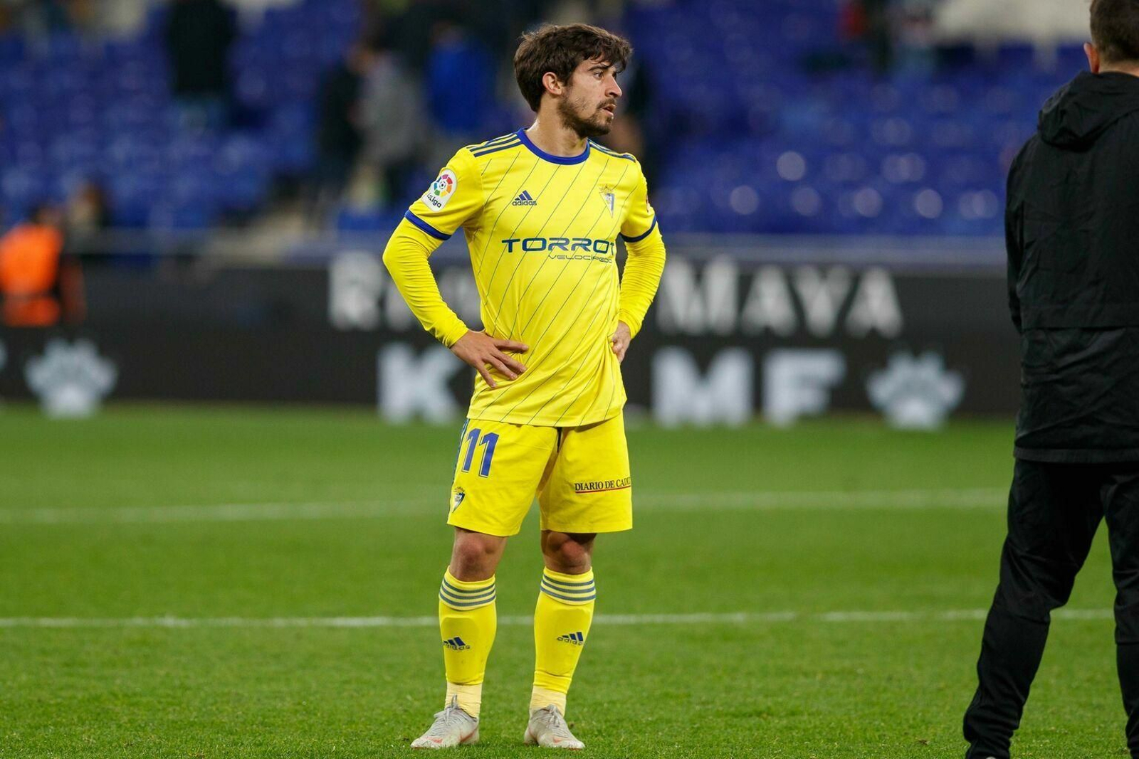 Jairo, con gesto cariacontecido tras el partido de Copa del Rey del Cádiz CF contra el Espanyol.