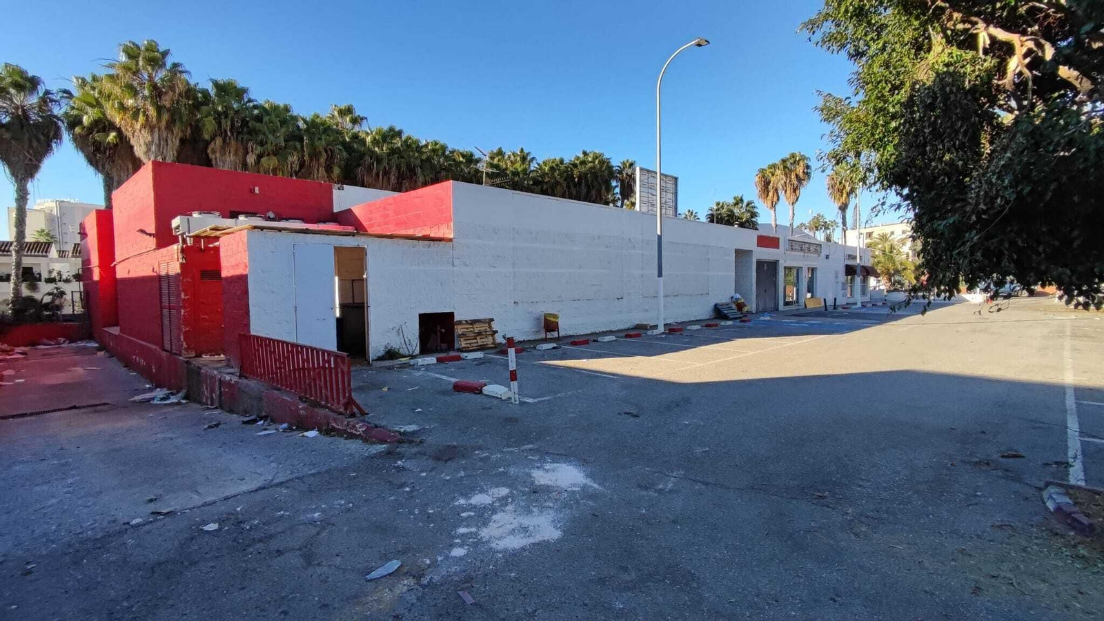 Solar donde irá ubicado el nuevo supermercado