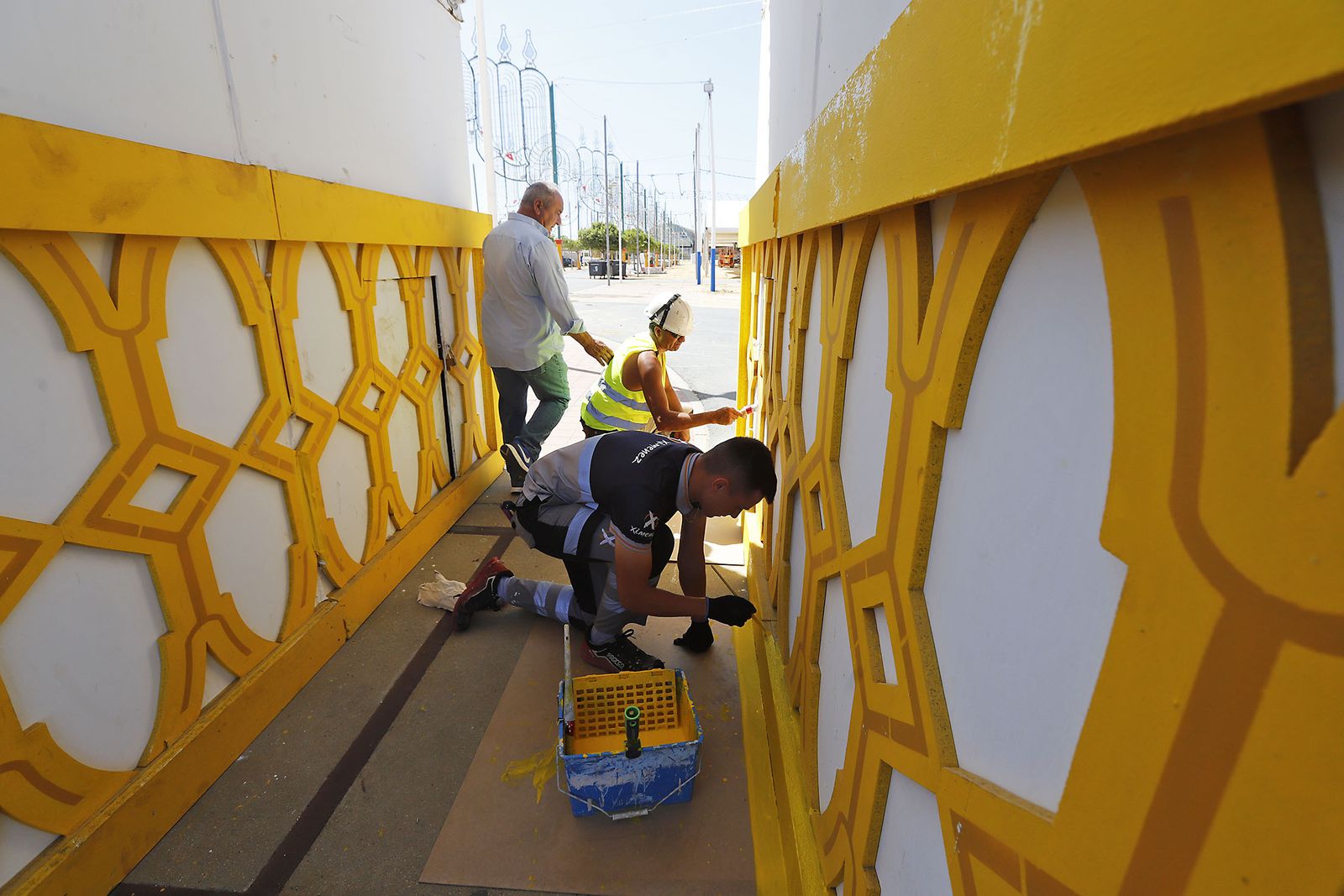 Visita al recinto ferial para supervisar los preparativos de cara a la celebración de las Fiestas Colombinas 2023