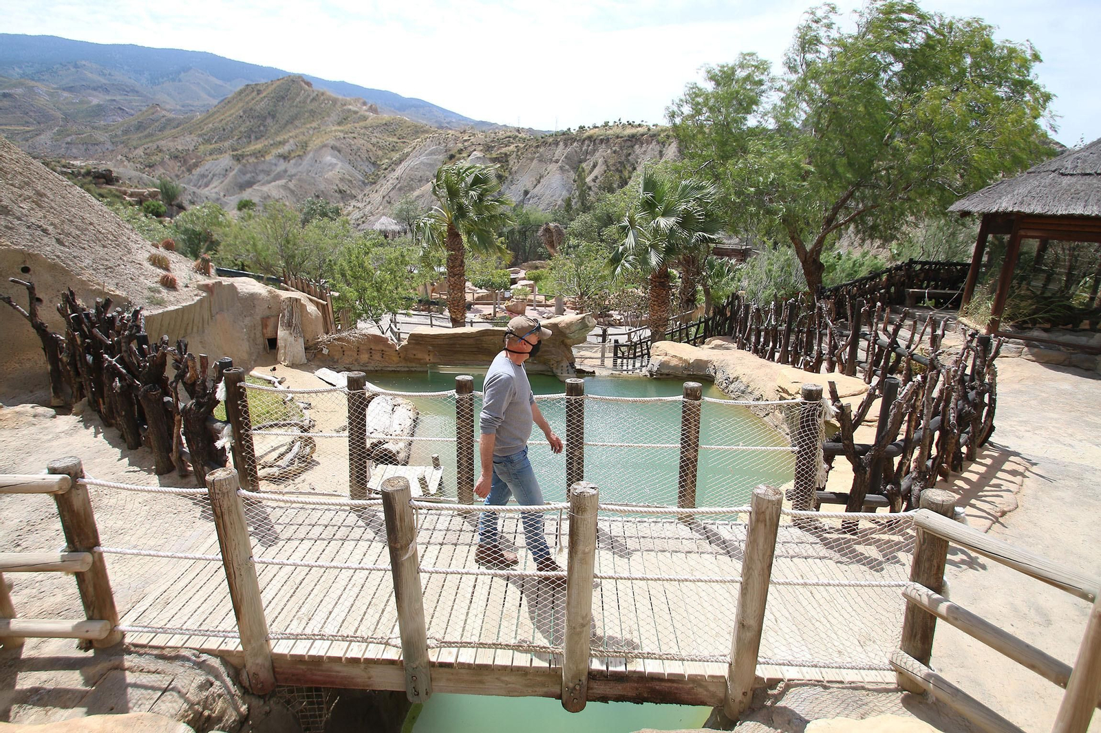 Fotogalería del Oasys Mini Hollywood sin actividad durante el coronavirus