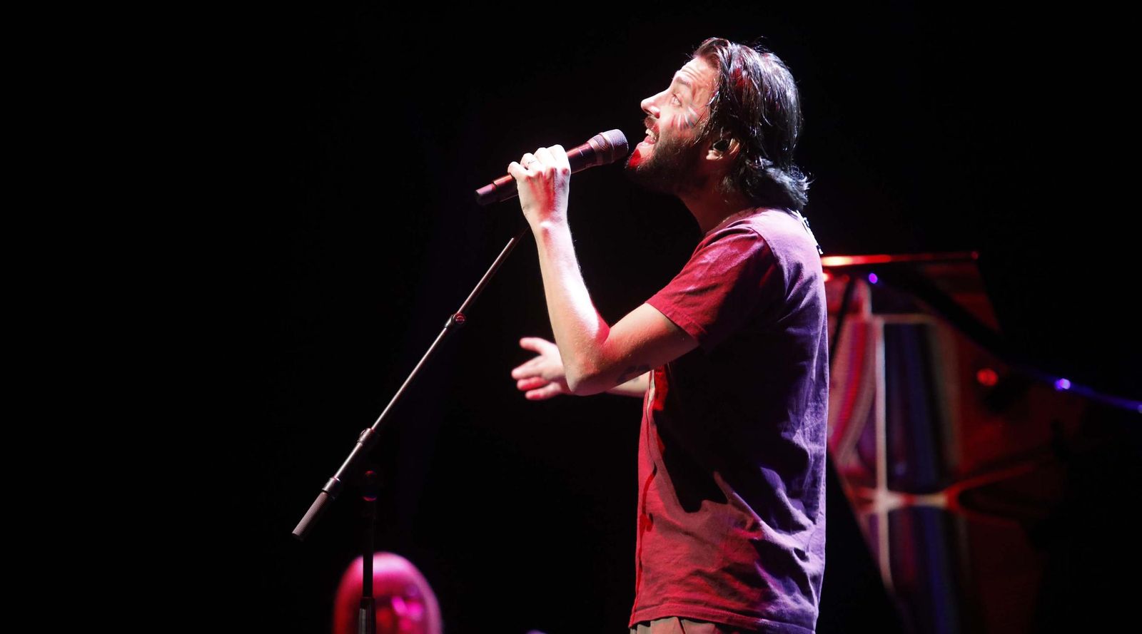 Fotos del concierto de Salvador Sobral en La Línea