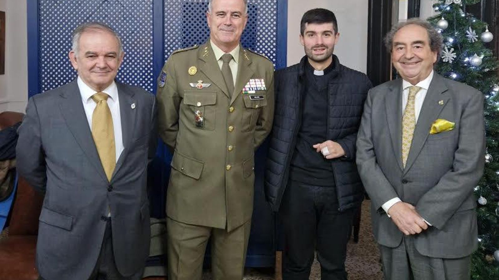 El teniente general Melero con Andrés Martín, Francisco José Gordón y José Antonio Fernández Cabrero.