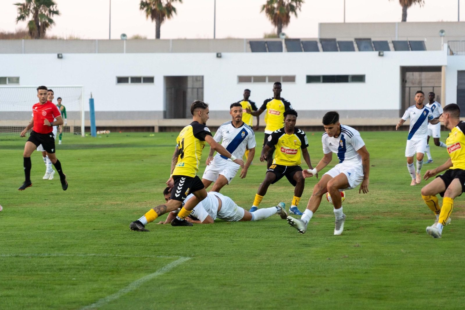 Imágenes del partido San Roque de Lepe - Recreativo de Huelva del Trofeo de la Bella
