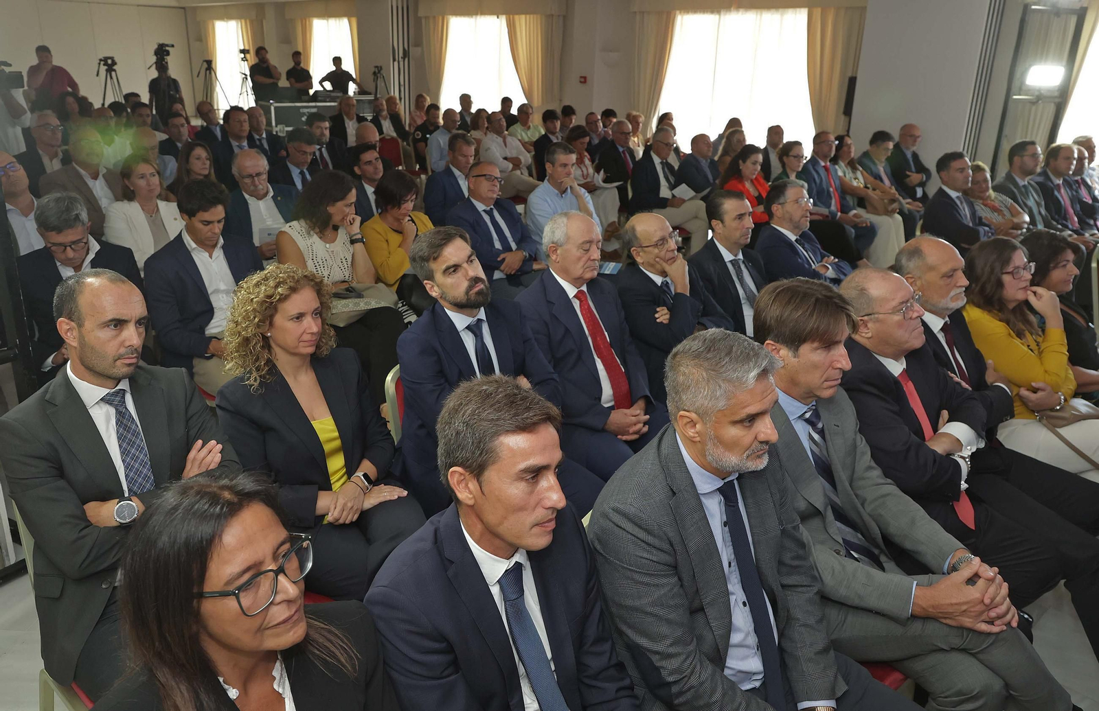 Imágenes de la presentación de la Memoria Anual de la AGI 2023 en Guadacorte Imágenes de la presentación de la Memoria Anual de la AGI 2023 en Guadacorte